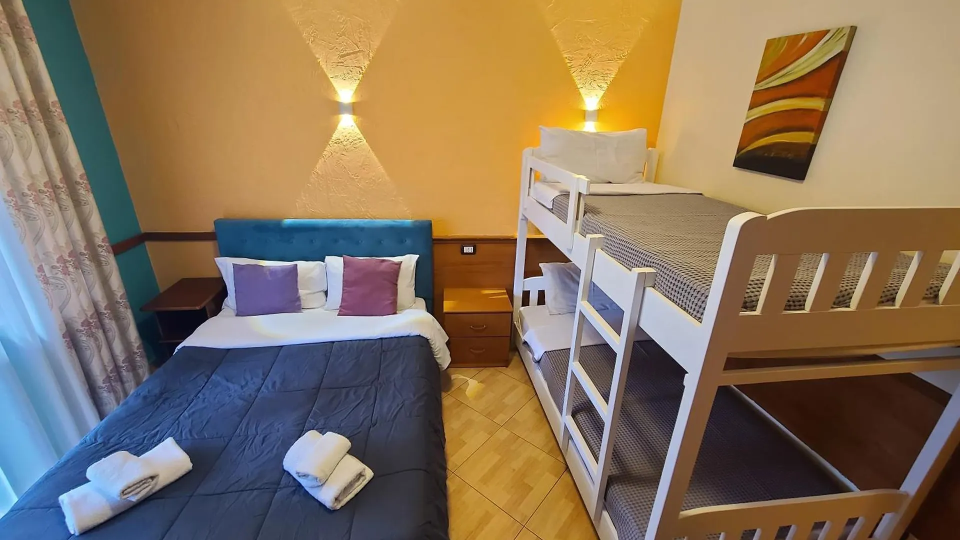 Hotel My Rooms Tirane ألبانيا